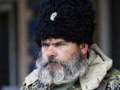 Антрацит захвачен. Вежливые казаки подняли флаг России.