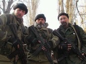 Антрацит захвачен. Вежливые казаки подняли флаг России.