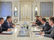 Украина начиает операцию по восстановлению границы в рамках мирного плана Порошенко.